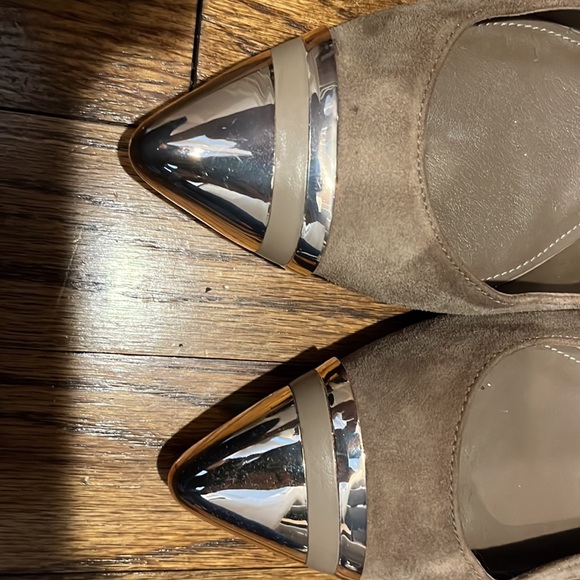 Enzo Angiolini - pointy toe flats - tan size 7.5. Like new condition. Worn once - Picture 5 of 6